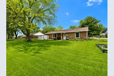 809 Canterbury Drive, Wapakoneta, OH 45895 - Photo 19