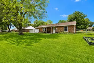 809 Canterbury Dr, Wapakoneta, OH 45895 - Photo 19