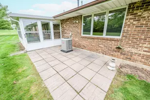 3056 E Brixton Dr, Springfield, OH 45503 - Photo 43