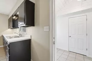 607 W Lake Ave, New Carlisle, OH 45344 - Photo 19