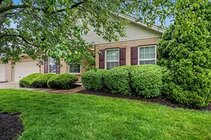 5005 Twin Lakes Cir, Englewood, OH 45322 - Photo 3
