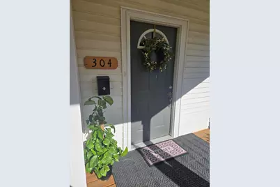 304 N Walnut Street, Saint Marys, OH 45885 - Photo 3