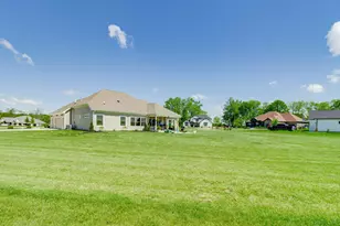 1263 Cole Hbr Dr, Troy, OH 45373 - Photo 13
