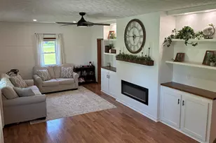 1190 Allison Ct, Bellefontaine, OH 43311 - Photo 7