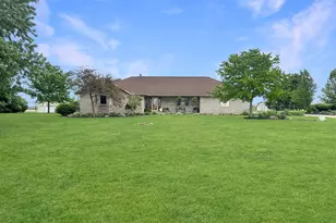 111 N Dugan Rd, Urbana, OH 43078 - Photo 13