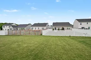 157 Cresting Rd, Fairborn, OH 45324 - Photo 43