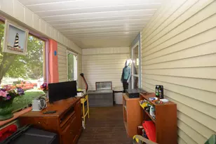 705 E Cassilly St, Springfield, OH 45503 - Photo 33