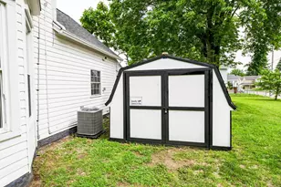 908 Cedar St, Springfield, OH 45504 - Photo 41