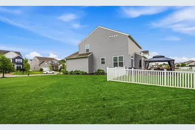 1275 Meadow View Drive, Marysville, OH 43040 - Photo 11