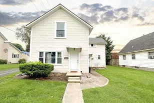 112 W Carter Ave, Bellefontaine, OH 43311 - Photo 1