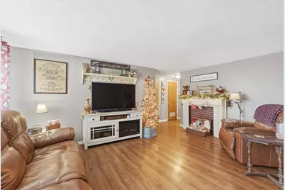 1408 Mapleridge Drive, Fairborn, OH 45324 - Photo 5