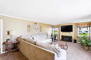 431 Meadow Ln, Springfield, OH 45505 - Photo 11