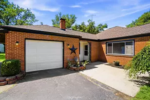 431 Meadow Ln, Springfield, OH 45505 - Photo 9