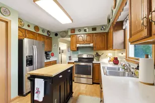 195 Finsbury Ln, Troy, OH 45373 - Photo 13