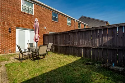 1010 Stoneybrook Trail, Fairborn, OH 45324 - Photo 25