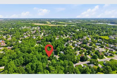 360 Locust View Way, Troy, OH 45373 - Photo 9