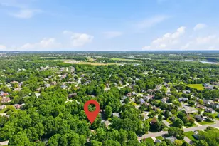 360 Locust View Way, Troy, OH 45373 - Photo 9