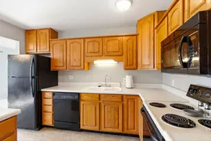 798 Coventry, Saint Marys, OH 45885 - Photo 11