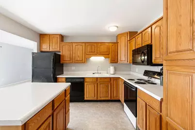 798 Coventry, Saint Marys, OH 45885 - Photo 9