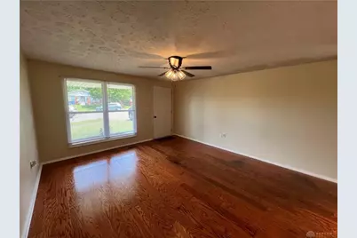 1213 Mayrose Drive, Dayton, OH 45449 - Photo 5