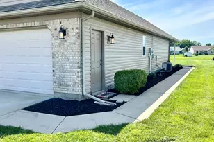 808 Lambert Dr, Piqua, OH 45356 - Photo 33