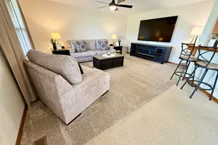 808 Lambert Dr, Piqua, OH 45356 - Photo 7