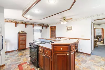 420 S Madriver Street, Bellefontaine, OH 43311 - Photo 9