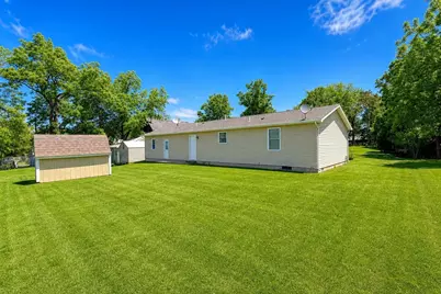 517 N Elm Street, Bellefontaine, OH 43311 - Photo 3
