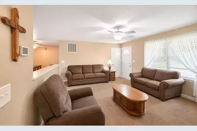 517 N Elm Street, Bellefontaine, OH 43311 - Photo 5