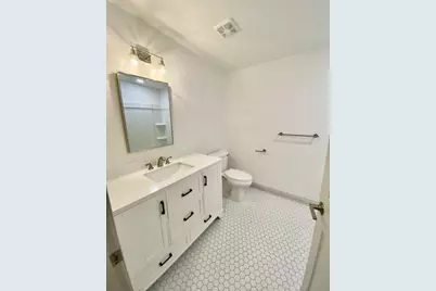 125.5 W Columbus Avenue #Suite 4, Bellefontaine, OH 43311 - Photo 5