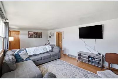 4267 Helena Drive, Springfield, OH 45503 - Photo 5