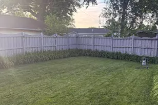 690 W Lane Ave, Lima, OH 45801 - Photo 7