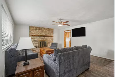 1428 Beaver Creek Lane, Kettering, OH 45429 - Photo 5
