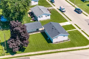 810 Meadow Ln, Troy, OH 45373 - Photo 41