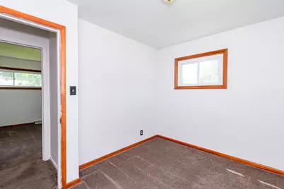 810 Meadow Lane, Troy, OH 45373 - Photo 13