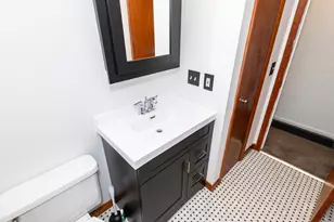 810 Meadow Ln, Troy, OH 45373 - Photo 17