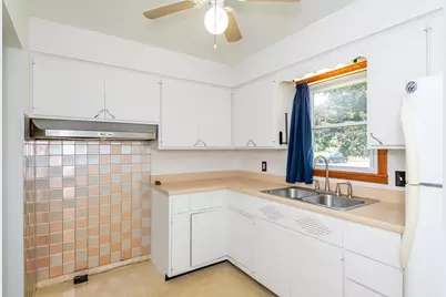 810 Meadow Lane, Troy, OH 45373 - Photo 7