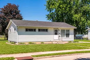 810 Meadow Ln, Troy, OH 45373 - Photo 29