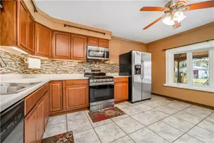 615 E Main St, Greenville, OH 45331 - Photo 9