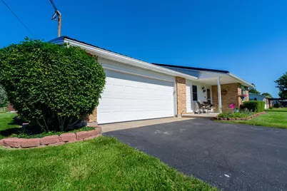 2561 Ballentine Pike, Springfield, OH 45502 - Photo 7