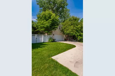 3415 Shakertown Road, Beavercreek, OH 45430 - Photo 67
