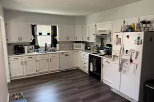 1012 Canterbury Dr, Celina, OH 45822 - Photo 5