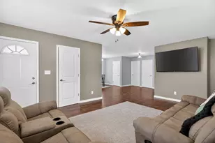 229 W Miami St, De Graff, OH 43318 - Photo 11