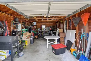 1206 W 1st St, Springfield, OH 45504 - Photo 25