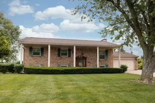 283 Dogwood Dr, Greenville, OH 45331 - Photo 3