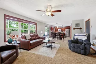 1927 Cider Mill Way, Tipp City, OH 45371 - Photo 19