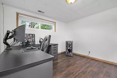 323 E Wapakoneta Street, Waynesfield, OH 45896 - Photo 33