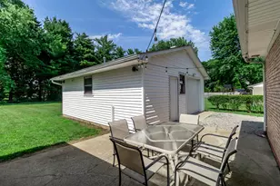 6260 Hartzell Rd, Greenville, OH 45331 - Photo 3