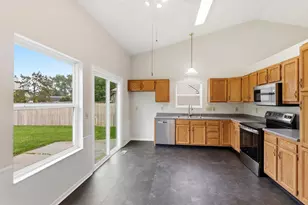 2780 N Barnhill Pl, Xenia, OH 45385 - Photo 9