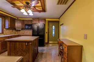 613 W Columbus Ave, Bellefontaine, OH 43311 - Photo 13